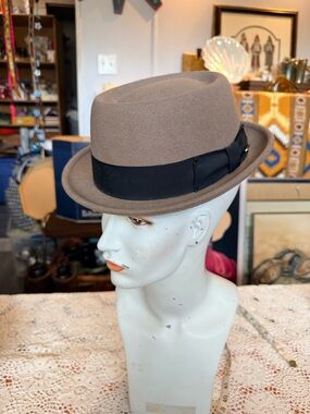 Bailey Darron 100% Wool Felt Hat